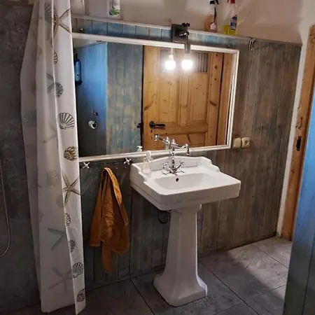 בית הארחה Farma Hermina יילמניצה